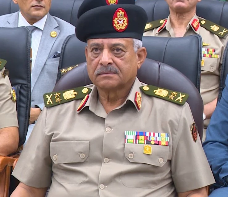 عبد المجيد صقر: وزير دفاع مستقل أم امتداد مباشر لسلطة السيسي؟
